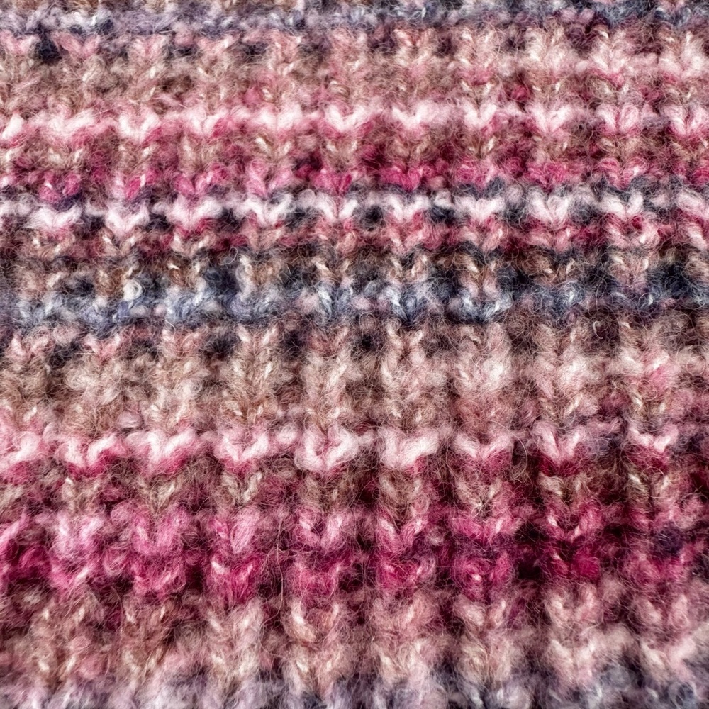 Pink Sweater - Picture 6 of 8